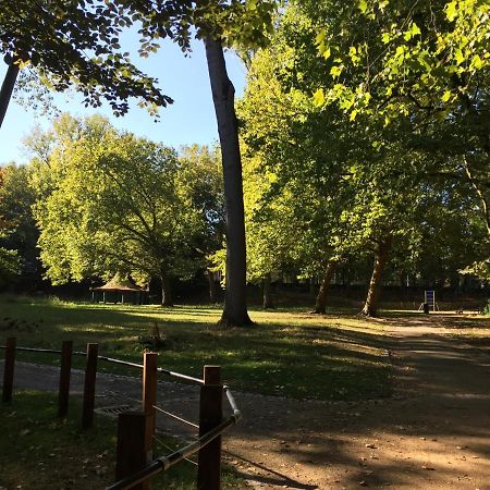 בריסל 50'S Studio Parc Marie-Josee מראה חיצוני תמונה